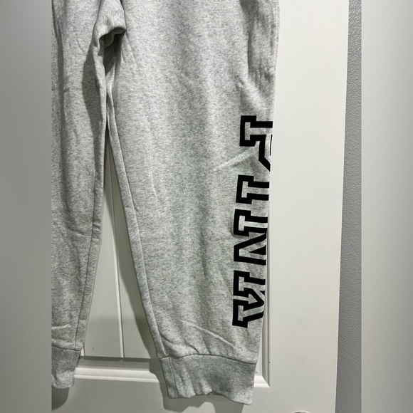 NEW NWT VS Victoria Secret PINK light heather grey XL skinny‎ jogger - Picture 2 of 8